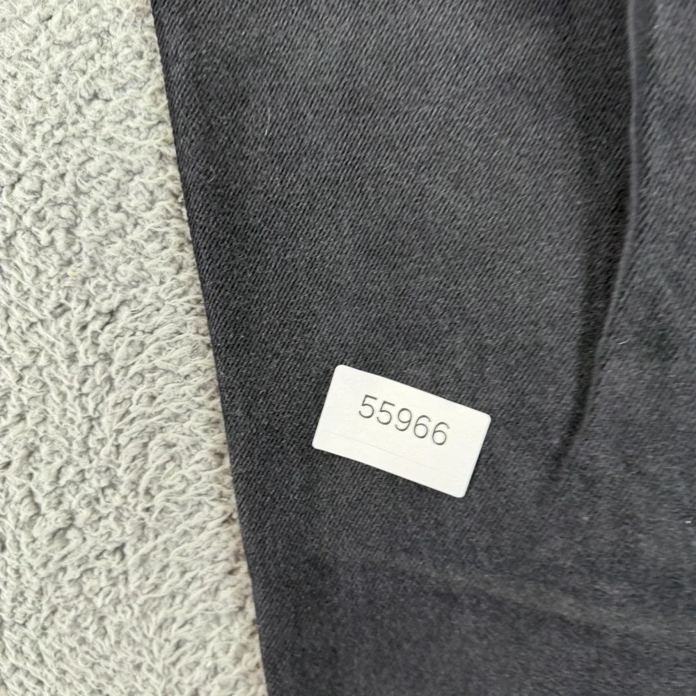 Levis before purchasing